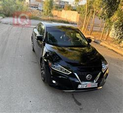 Nissan Maxima